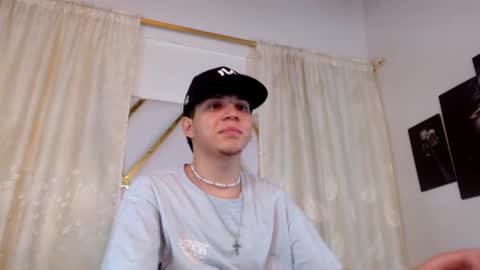 Jonathan online show from December 14, 3:15 pm