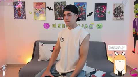 Instagram jonathanfit14 online show from October 26, 9:47 pm