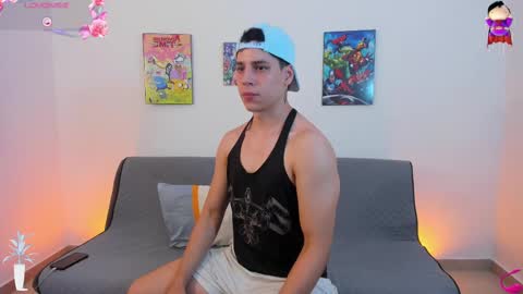 Instagram jonathanfit14 online show from October 2, 10:08 pm