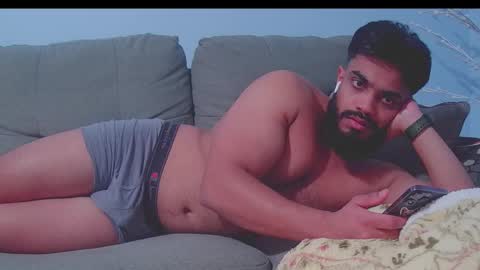 royjon online show from November 3, 2:34 am