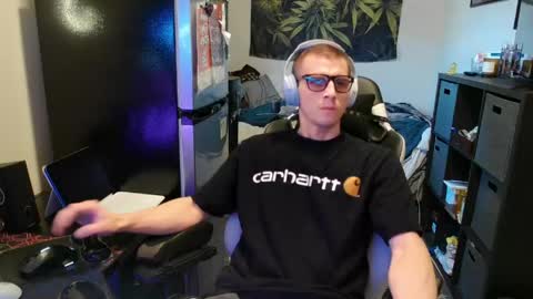 jonathanthiccoc online show from May 12, 11:36 pm