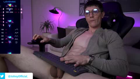 Snapshot of joni_joni18 chatting on January 27, 6:52 am John online show from January 27, 6:52 am