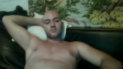 Snapshot of jonnyblow chatting on December 11, 2:44 pm J online show from December 11, 2:44 pm