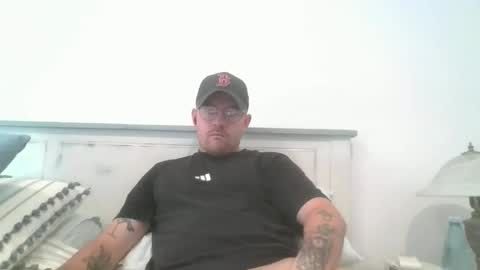 jonoy1995 online show from November 9, 10:23 pm