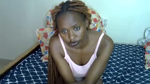 Snapshot of jonte_254 chatting on February 10, 9:14 am jonte_254 online show from February 10, 9:14 am