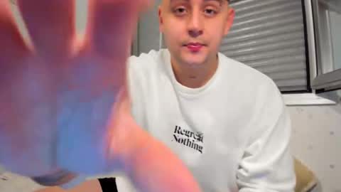 Jordn  follow me on my soyjordanditri  model account online show from October 15, 9:32 am