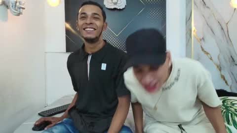 jordanandandrew online show from October 28, 9:16 pm