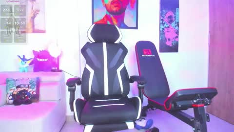 JordanRossie online show from October 2, 12:42 am