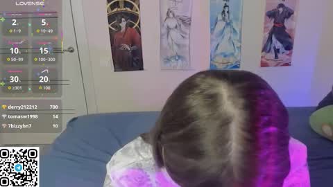 Mila online show from February 26, 6:55 pm