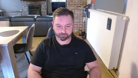 joscrossbot online show from February 9, 8:32 am