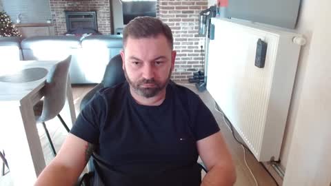 joscrossbot online show from December 28, 12:56 pm
