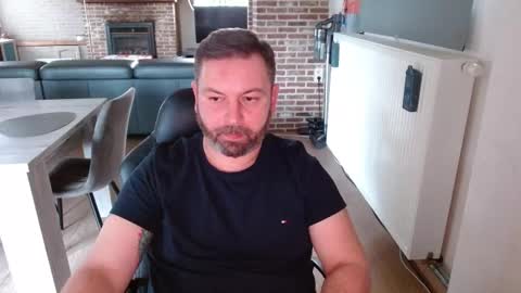 joscrossbot online show from February 9, 12:08 pm