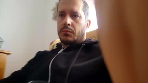 jose_985 online show from November 15, 11:56 am