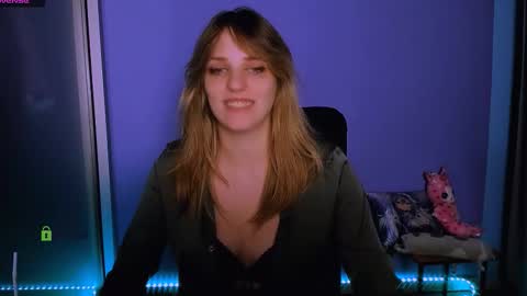 jose_fairy online show from November 18, 10:18 am