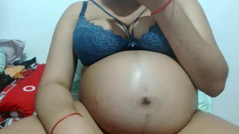 jose y carolina online show from February 12, 2:35 am