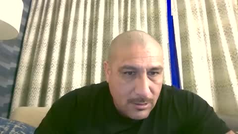 joseg198292 online show from October 1, 3:27 am