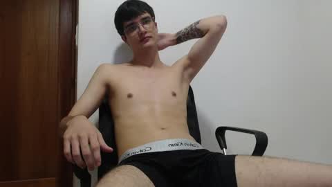 alejandro online show from April 28, 2:27 am