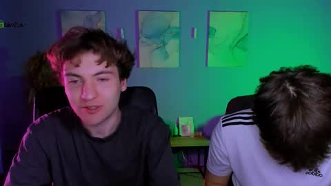 joseph_bear_ online show from March 11, 9:34 am