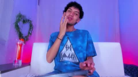 Jose online show from September 29, 7:13 pm