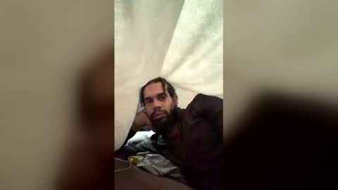 josh_b38 online show from March 15, 2:31 pm