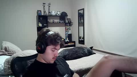 Snapshot of josh_fucks420 chatting on December 5, 6:37 am Josh online show from December 5, 6:37 am