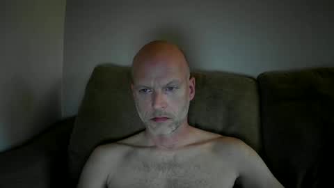 Snapshot of joshking2017 chatting on February 5, 1:54 pm joshking2017 online show from February 5, 1:54 pm