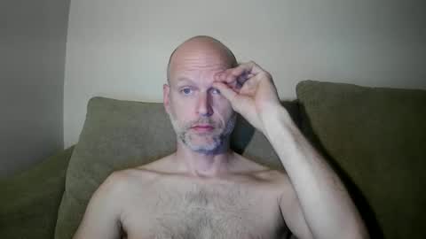 Snapshot of joshking2017 chatting on December 25, 12:05 pm joshking2017 online show from December 25, 12:05 pm
