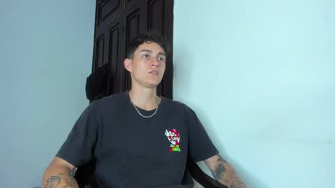 Snapshot of joshmiller_ chatting on September 20, 11:08 pm Josh online show from September 20, 11:08 pm