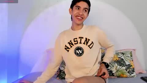 Joshua Sanz  online show from December 18, 2:29 am