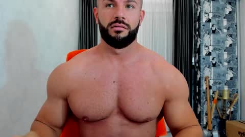 joshuamuscle69 online show from September 25, 4:52 am