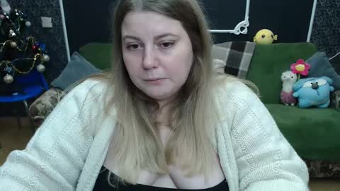 josiesun771 online show from December 8, 4:39 pm