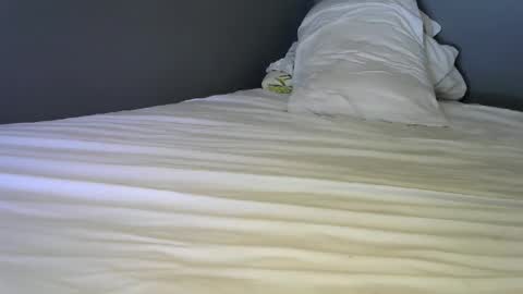 joster85012345 online show from February 17, 8:06 pm