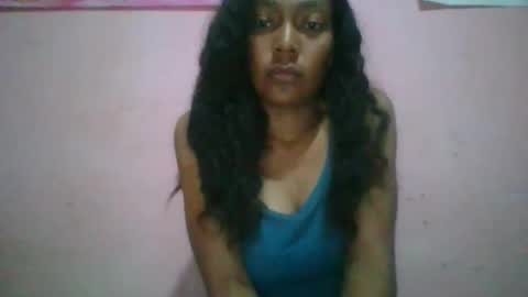 josy918592 online show from April 15, 8:39 am