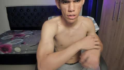 josy online show from April 24, 1:40 am