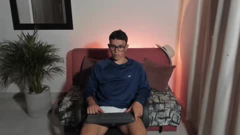 Snapshot of joulianogreco1 chatting on September 15, 1:40 am Im Jouliano online show from September 15, 1:40 am