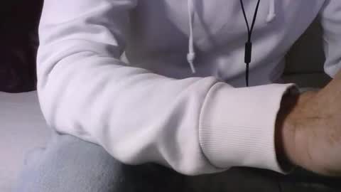 jovenduro84 online show from March 23, 5:45 am