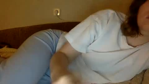 jovovich_milla online show from March 3, 12:59 am