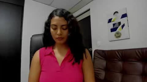 sofiaparker8 online show from October 21, 11:30 pm