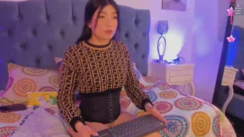 Snapshot of joyce_banners chatting on October 24, 4:57 am joyce online show from October 24, 4:57 am