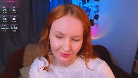 Snapshot of joyce_jones chatting on February 6, 7:51 pm joyce_jones online show from February 6, 7:51 pm