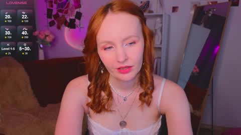 Snapshot of joyce_jones chatting on January 23, 5:52 pm joyce_jones online show from January 23, 5:52 pm