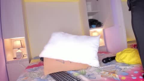 joyceblake online show from January 6, 8:02 pm