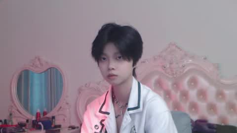 joycekay online show from March 30, 4:01 am