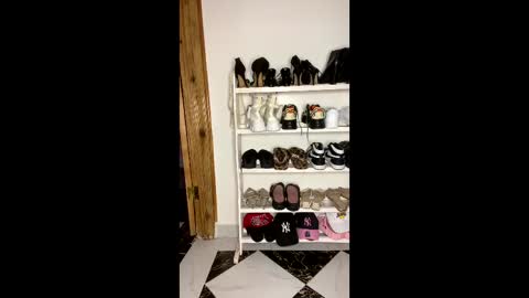 Butterflyass online show from March 25, 12:34 pm