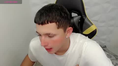 jr_nino online show from January 29, 12:24 pm