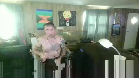 jrizzle1111 online show from March 22, 12:53 pm