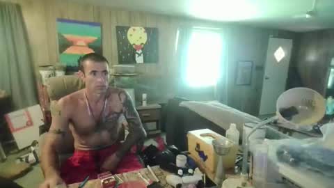 jrizzle1111 online show from May 26, 4:24 pm