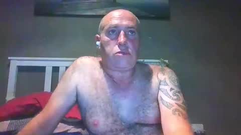 Naughty Couple..... new to site online show from May 17, 12:53 am