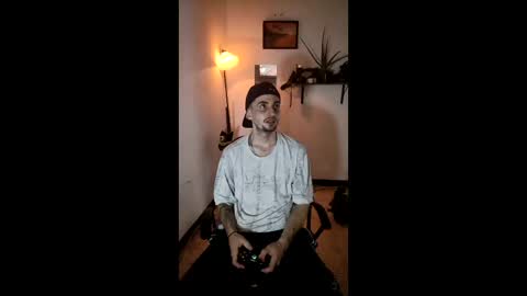 juan235665 online show from May 22, 10:38 pm