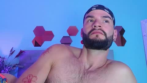 Snapshot of juan_castellanos69 chatting on September 13, 11:29 pm Juan Castellanos online show from September 13, 11:29 pm